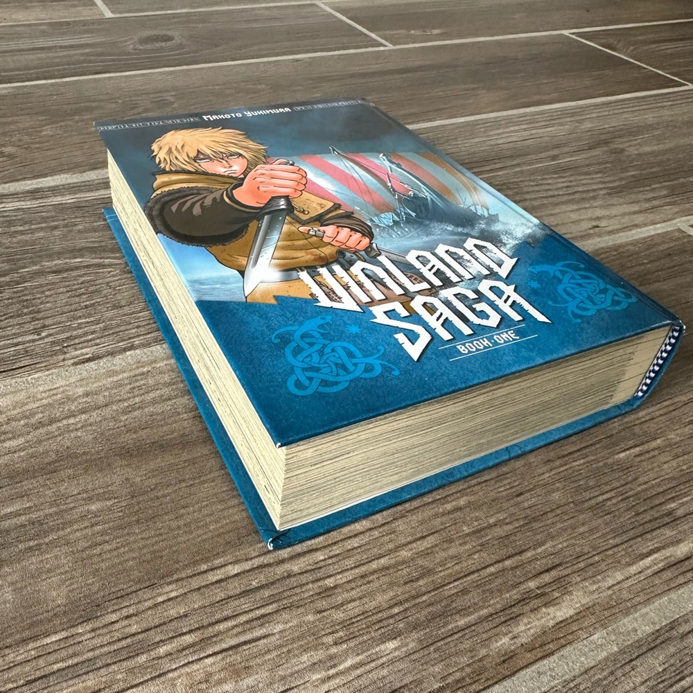 Vinland Saga Book 1 - Makoto Yukimura - Hardcover - Picture 4 of 5